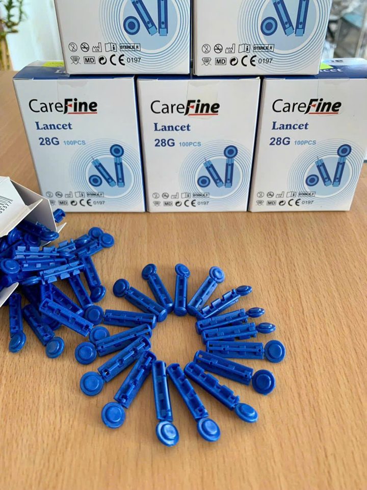 Kim chích máu CareFine Lancet 28G – Hộp 100 cây