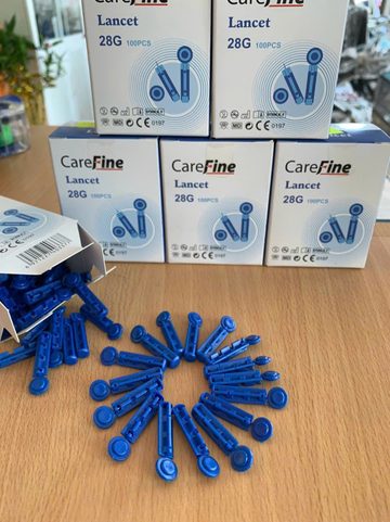 Kim chích máu CareFine Lancet 28G – Hộp 100 cây